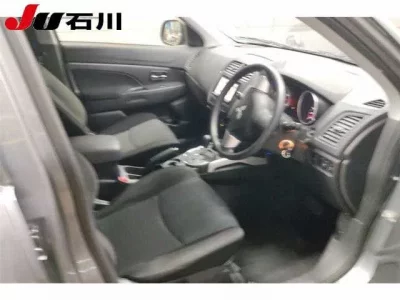 Mitsubishi RVR