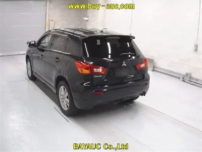 Mitsubishi RVR