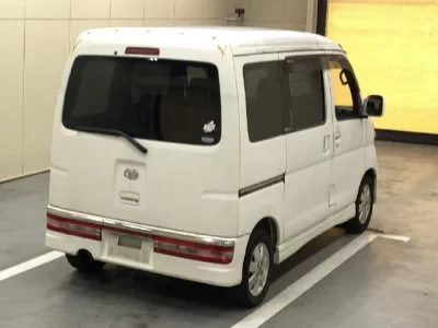 Daihatsu Atrai Wagon