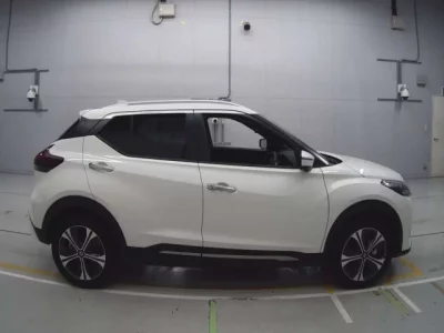 Nissan KIX