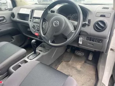 Nissan AD
