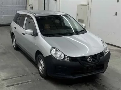 Nissan AD