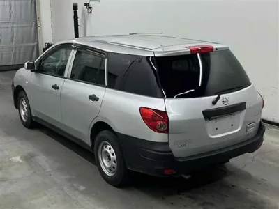 Nissan AD