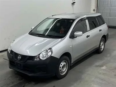 Nissan AD