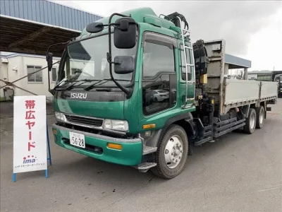 Isuzu TRUCK