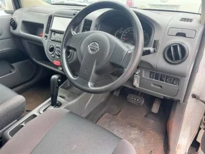 Nissan AD