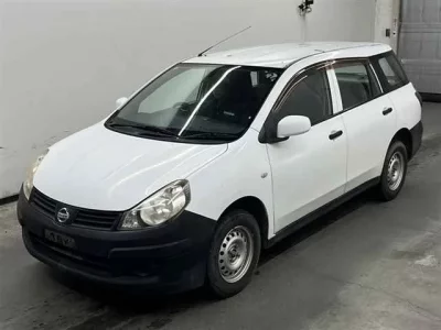 Nissan AD