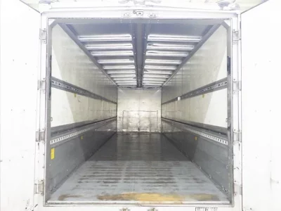 Isuzu TRUCK