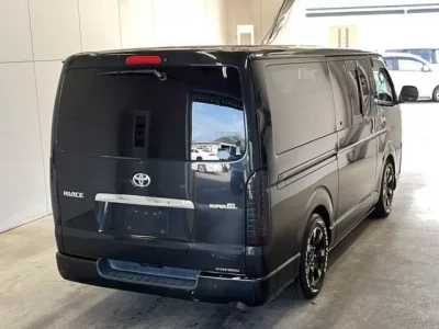 Toyota REGIUS ACE VAN