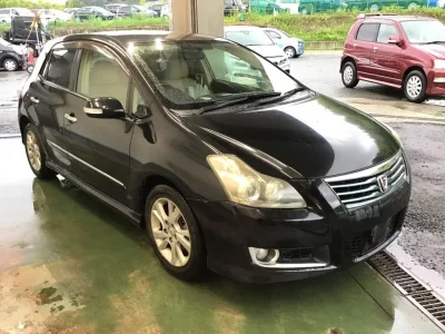Toyota BLADE