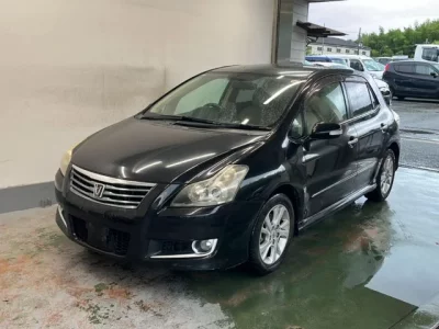 Toyota BLADE