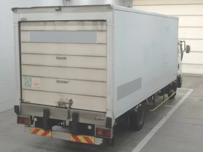 Isuzu FORWARD