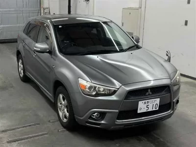 Mitsubishi RVR