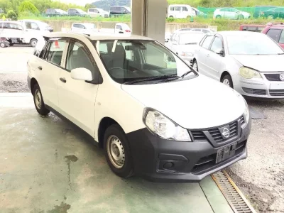 Nissan AD