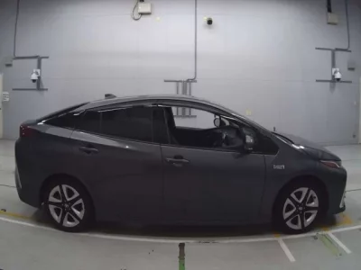 Toyota PRIUS PHV