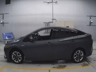 Toyota PRIUS PHV