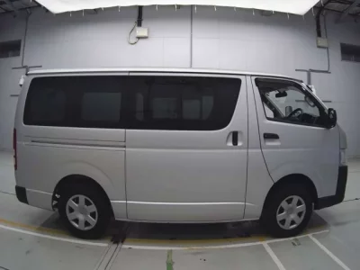 Toyota REGIUS ACE VAN