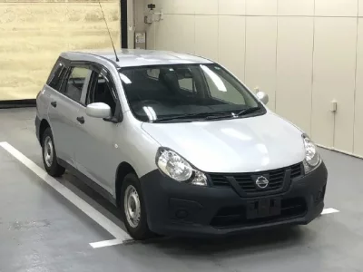Nissan AD