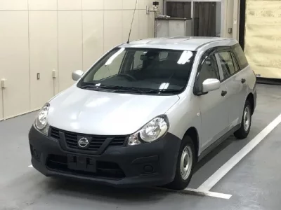 Nissan AD