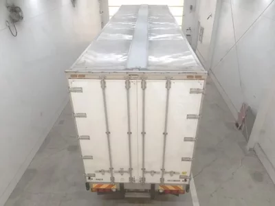 Isuzu TRUCK