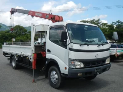 Hino DUTRO