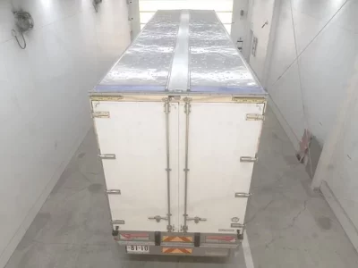 Isuzu TRUCK