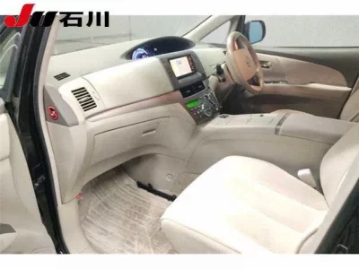 Toyota ESTIMA HYBRID