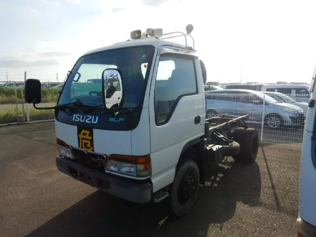 Isuzu ELF