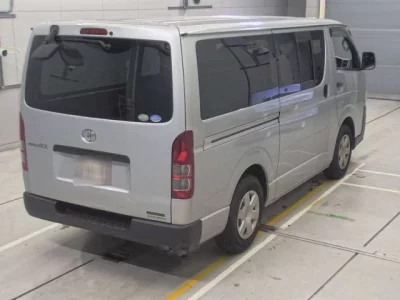 Toyota REGIUS ACE VAN