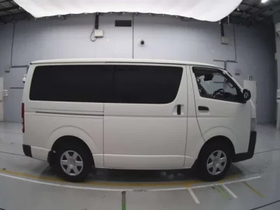 Toyota REGIUS ACE VAN