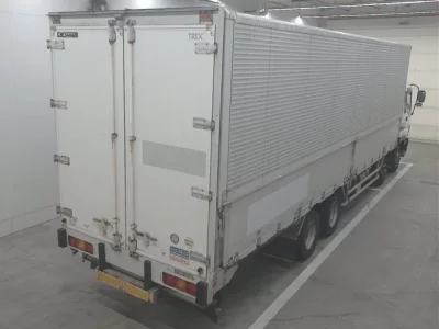 Isuzu TRUCK