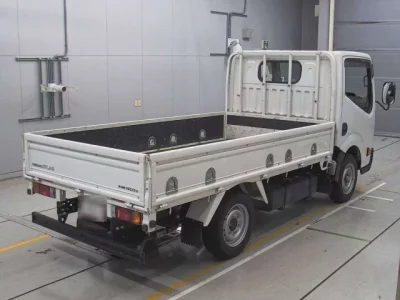 Nissan ATLAS
