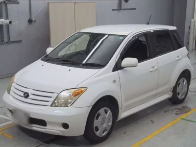 Toyota IST