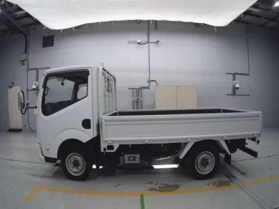 Nissan ATLAS