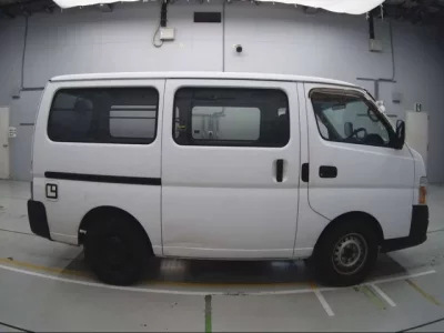 Nissan CARAVAN VAN