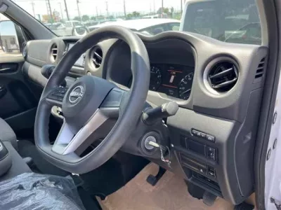 Nissan CARAVAN VAN