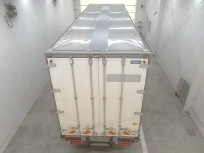 Isuzu TRUCK