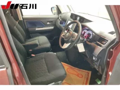 Toyota TANK
