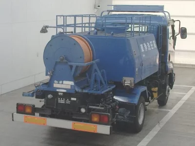 Isuzu FORWARD
