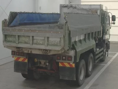 Isuzu TRUCK