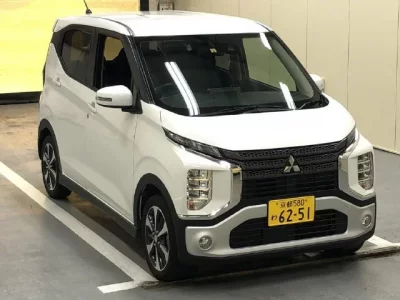 Mitsubishi EK X