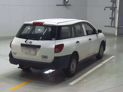 Nissan AD