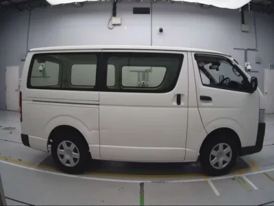 Toyota REGIUS ACE VAN