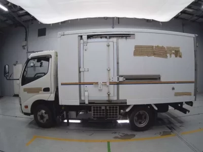 Hino DUTRO