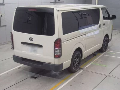Toyota REGIUS ACE VAN