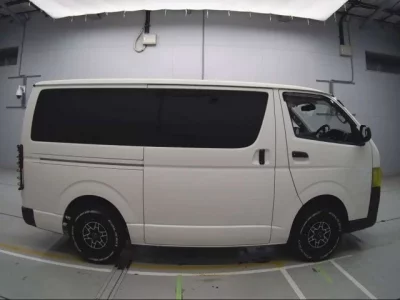 Toyota REGIUS ACE VAN
