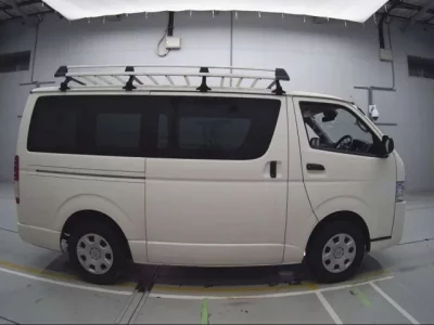 Toyota REGIUS ACE VAN