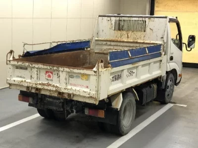 Hino DUTRO