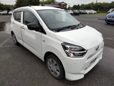 Daihatsu MIRA E S