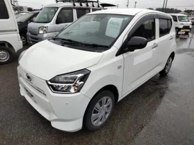 Daihatsu MIRA E S